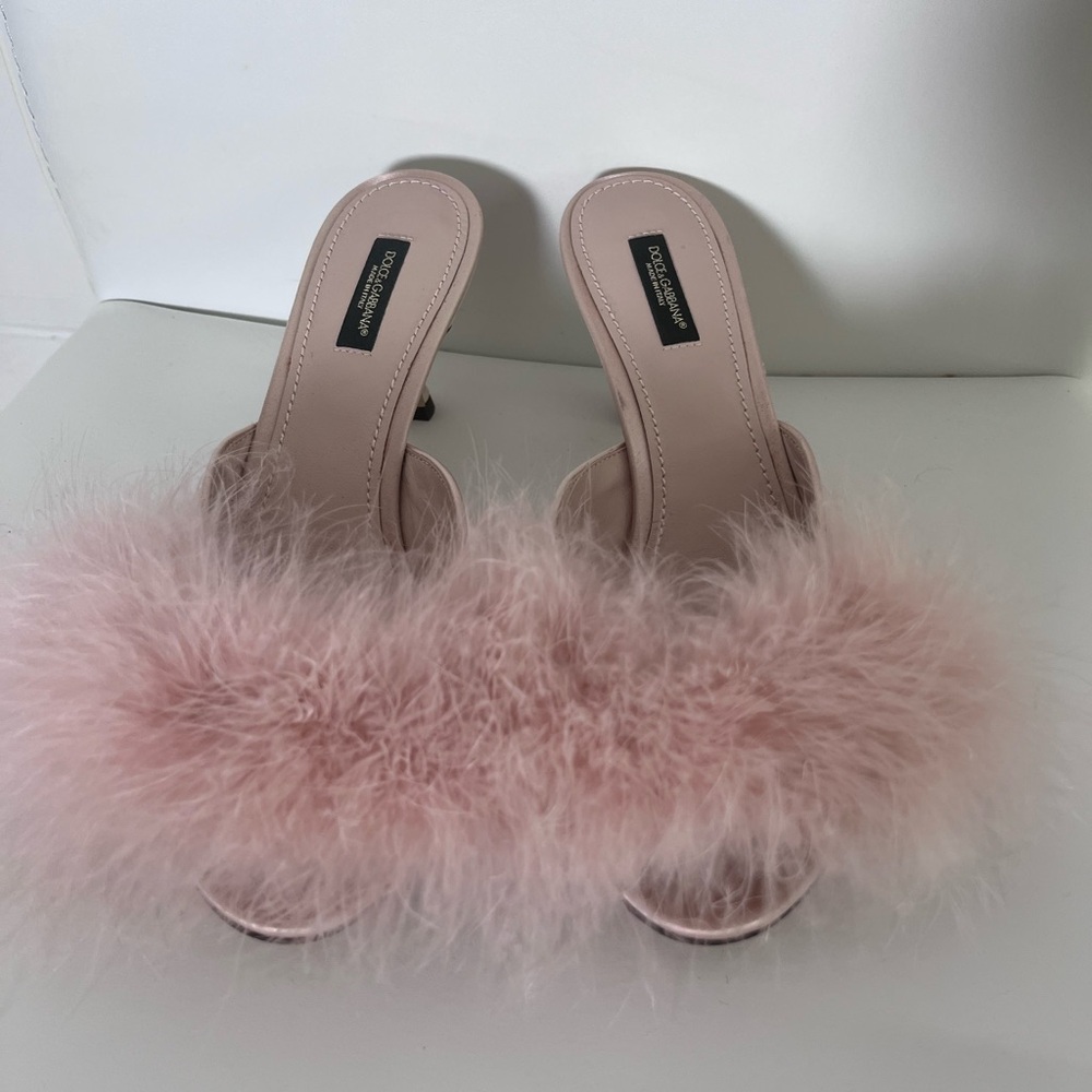 Dolce & Gabbana Feather Heels - Picture 4 of 6
